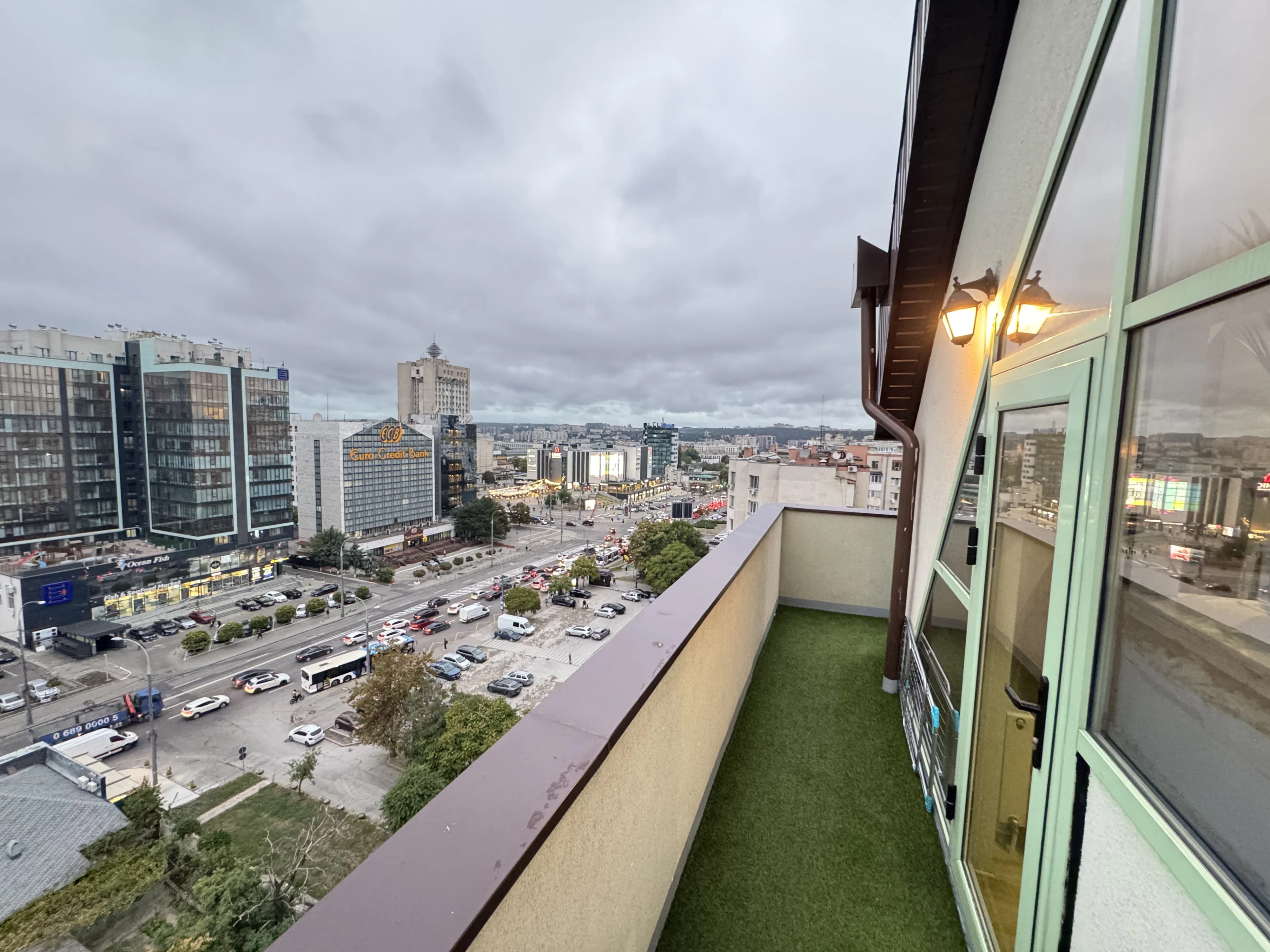 Best Balcony View One Bedroom Central Apartament